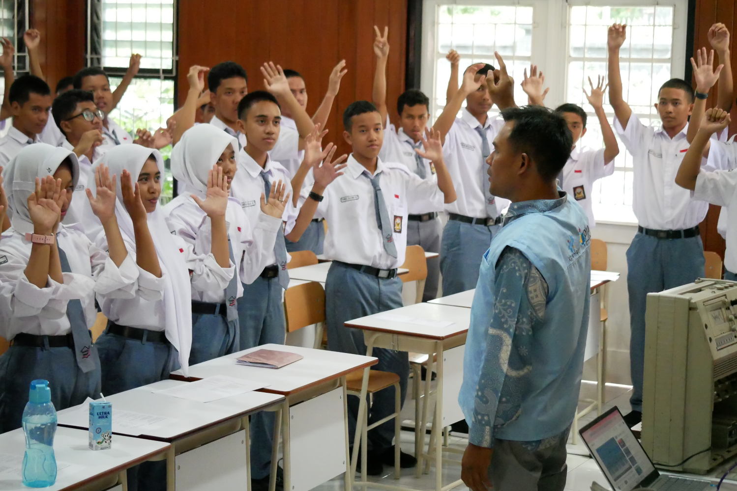 Kunjungi Sekolah Rakyat dan Edukasi mengenai TBC, Komdigi Perkuat Wawasan Penyuluh Informasi Publik