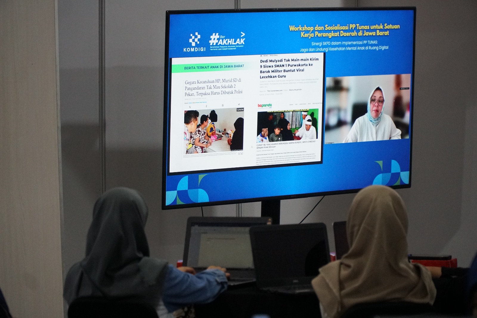 Dampingi Anak di Ruang Digital: Penguatan Implementasi PP TUNAS bagi Perangkat Daerah di Jawa Barat
