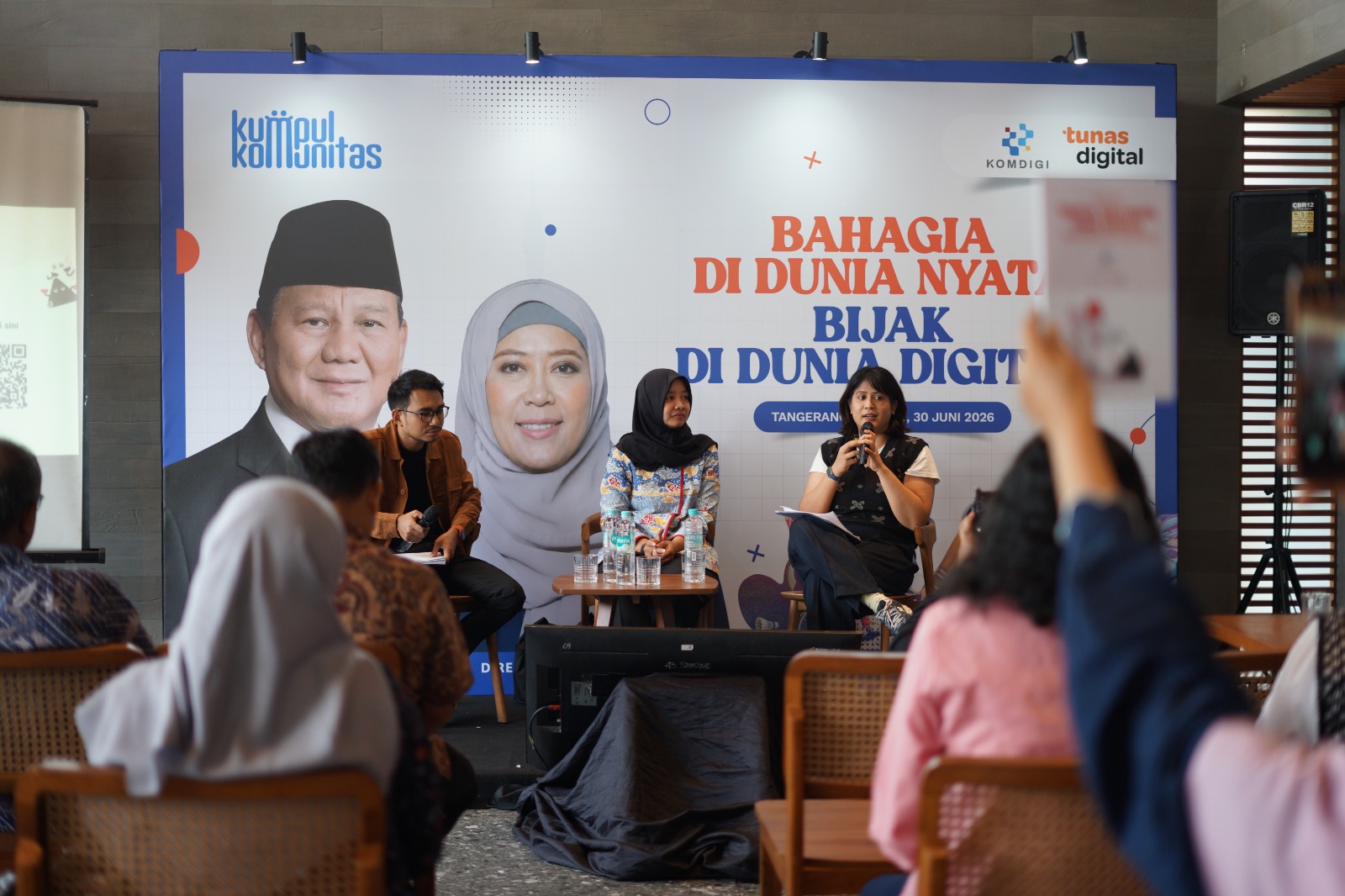 Kumpul Komunitas: Bahagia di Dunia Nyata, Bijak di Dunia Digital