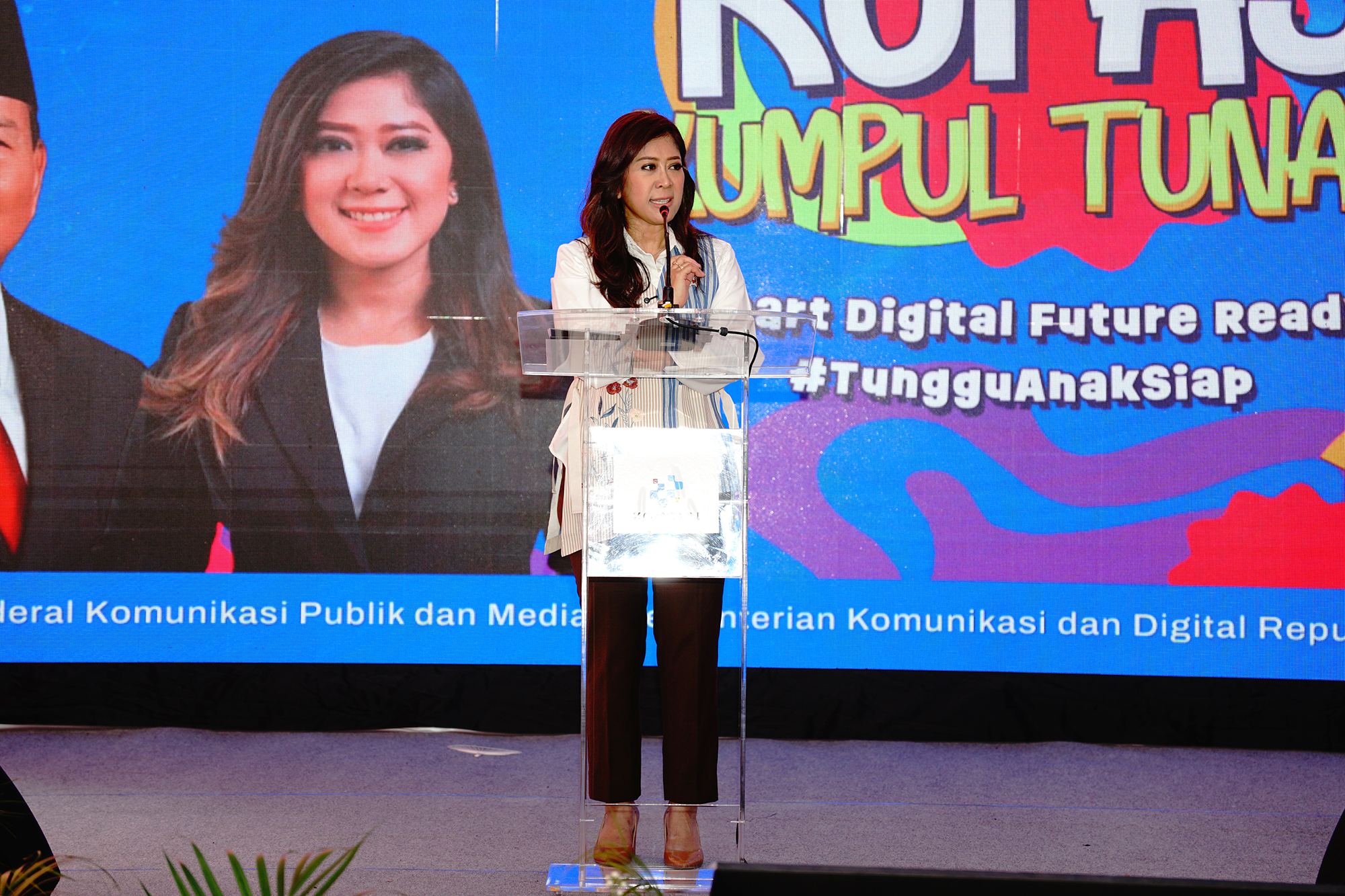 Kemkomdigi Siapkan Generasi Muda yang Cakap Digital