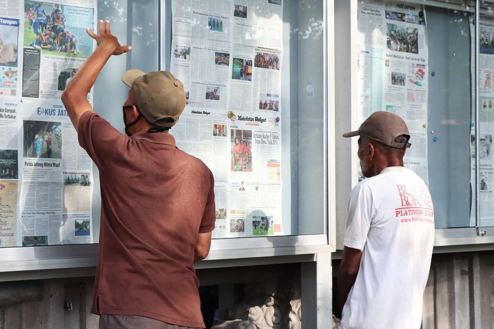 Layanan Papan Baca Terus Hidupkan Budaya Membaca Koran