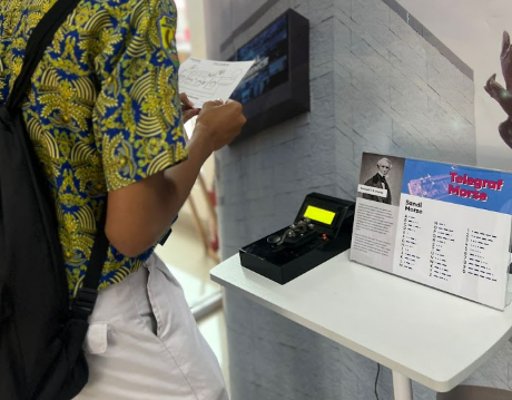 Setiap Ketukan Berarti Pesan, Telegraf Morse di Museum Penerangan Masih Bisa dicoba!