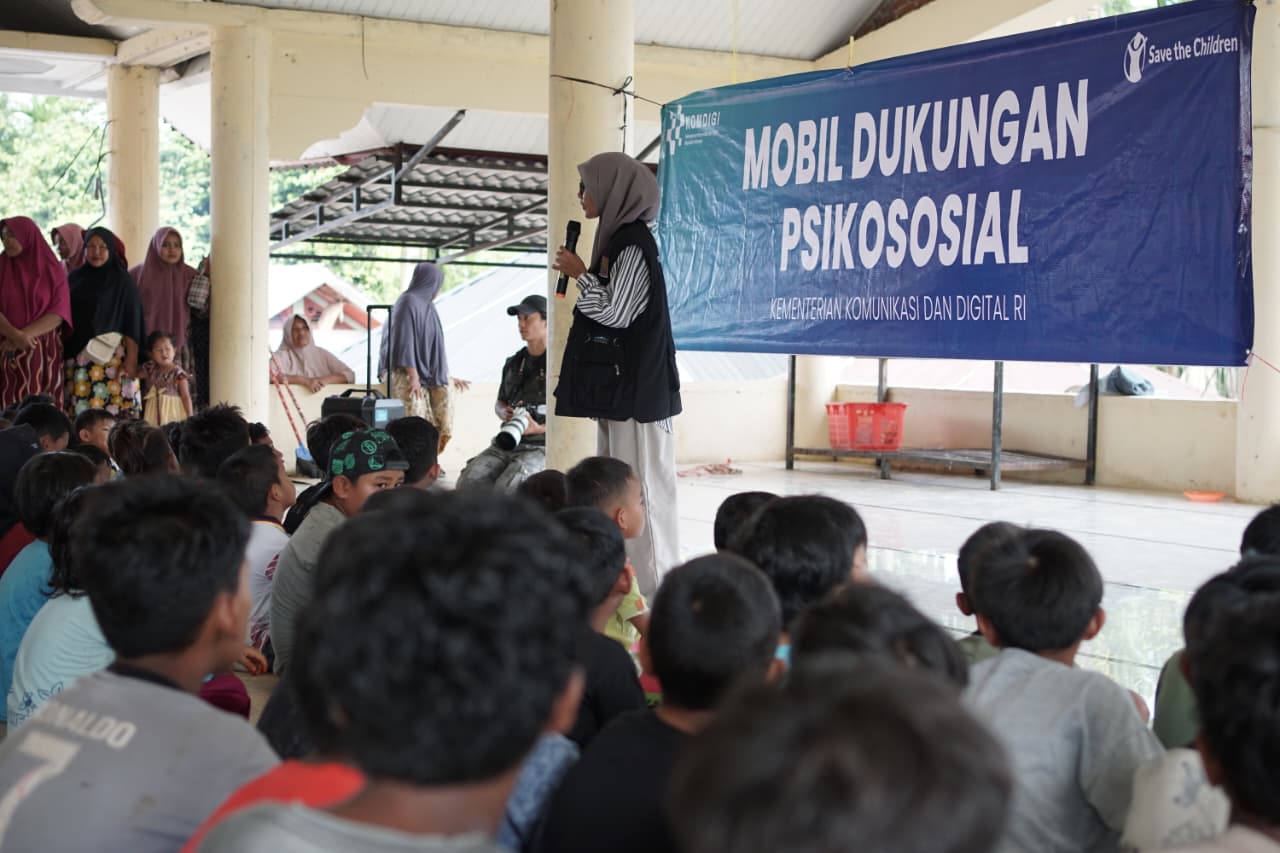 Mobil Dukungan Psikososial Kemkomdigi Ubah Kesedihan Jadi Tawa Riang Bocah Pidie Jaya